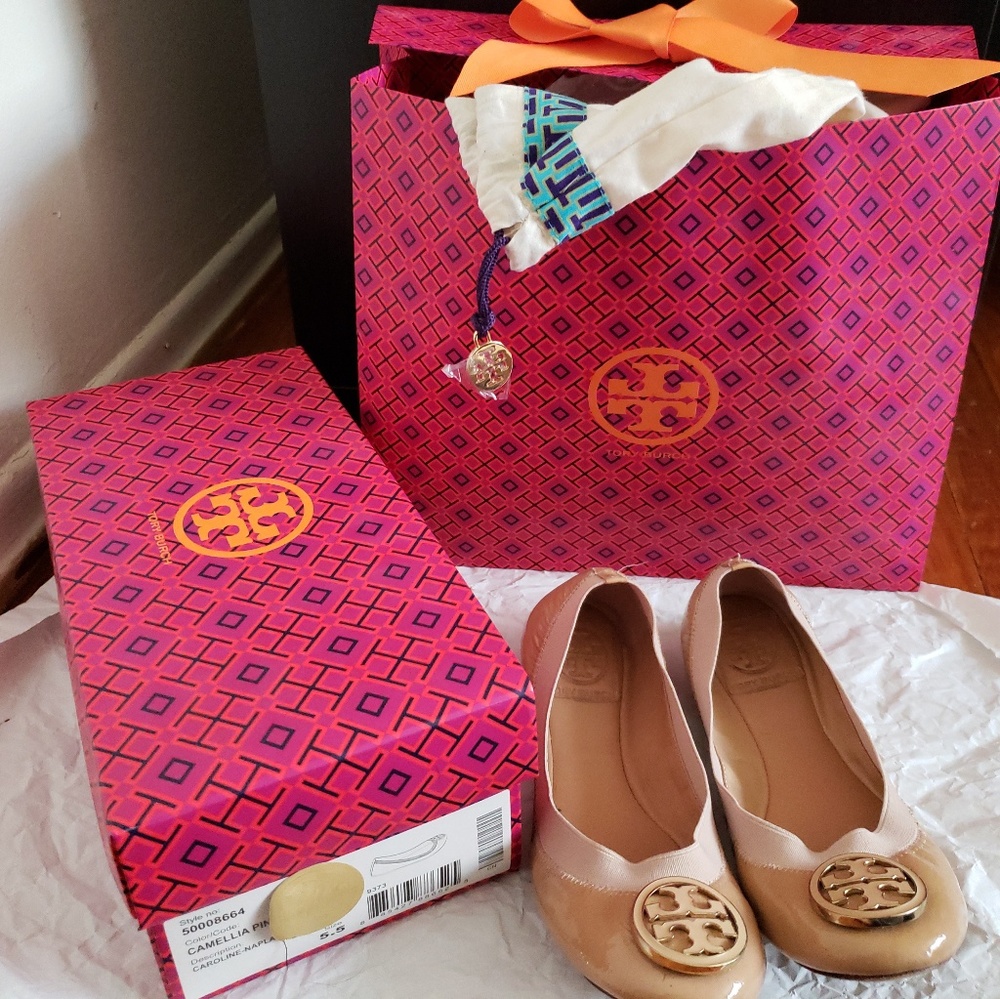 Tory Burch Caroline flats (Camellia Pink)